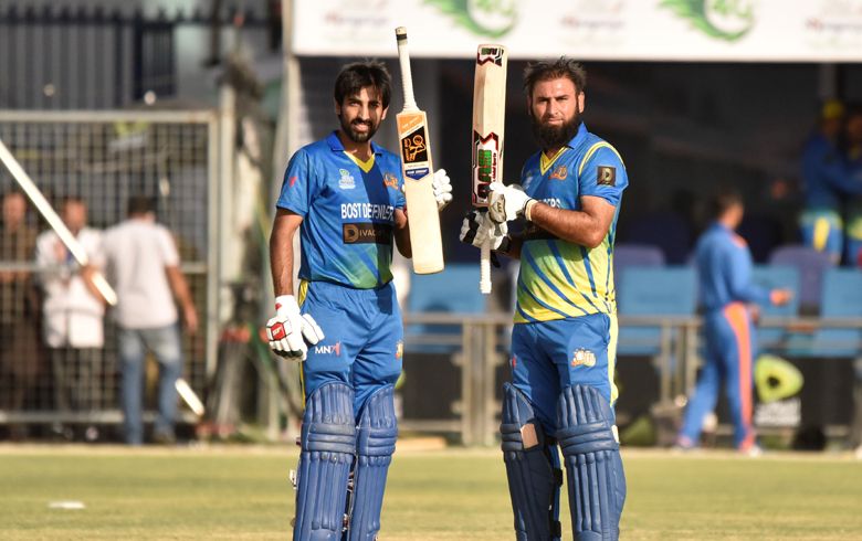 Destructive opening pair wins it big for Defenders Destructive opening pair wins it big for Defenders