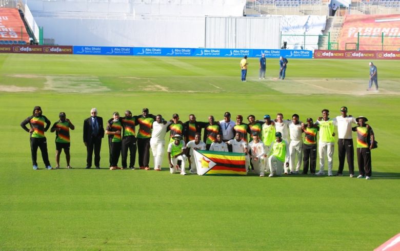 Bowlers, Williams give Zimbabwe lead