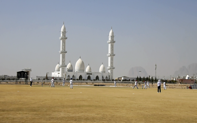 Kandahar Start with a Bang Kochian and Kunduz Find Victories